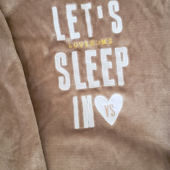 Soft Fuzzy Tan White Striped Pajama Set - Picture 3 of 5